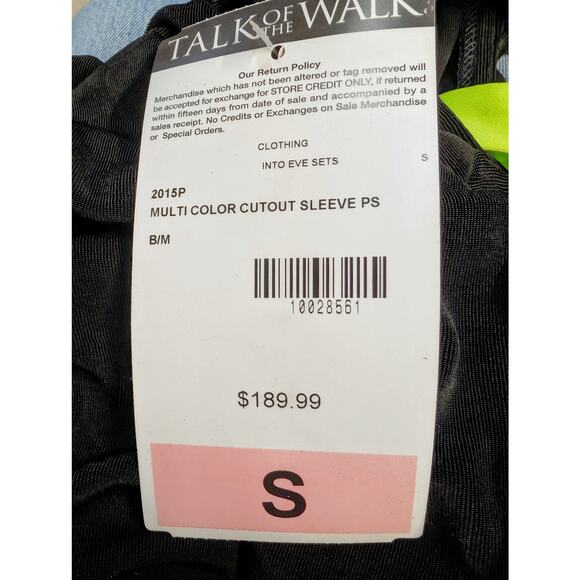 Talk of the Walk Black Multi Color Cutout Sleeve Top Small NWT - Picture 8 of 8